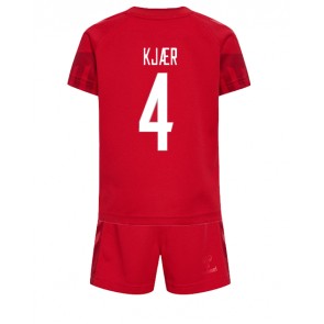 Dánsko Simon Kjaer #4 Dětské Domácí dres komplet MS 2022 Krátký Rukáv (+ trenýrky)